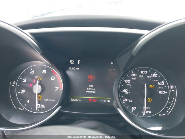ZARFANBN8K7609253 Alfa Romeo Giulia Ti Lusso Awd