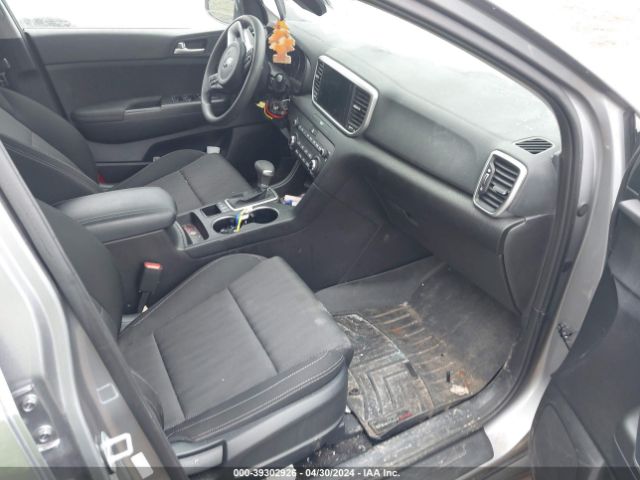 KNDPMCAC0L7731357 KIA Sportage Lx