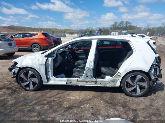 3VW447AU0JM276738 Volkswagen Golf Gti 2.0t Autobahn/2.0t S/2.0t Se