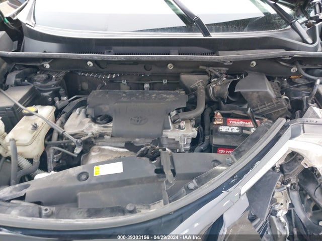 Toyota Rav4 Xle 2018 2T3RFREV7JW781921 Image 10