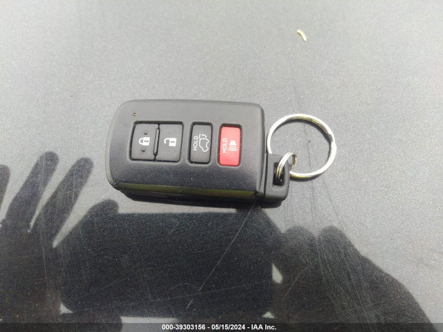 Toyota Rav4 Xle 2018 2T3RFREV7JW781921 Image 11