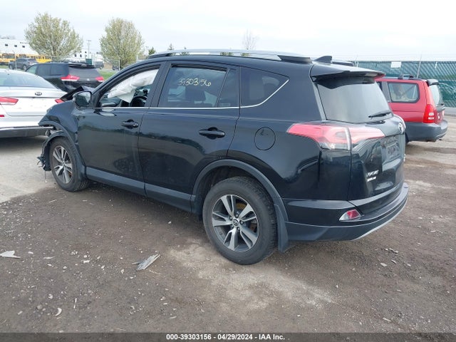 Toyota Rav4 Xle 2018 2T3RFREV7JW781921 Image 3