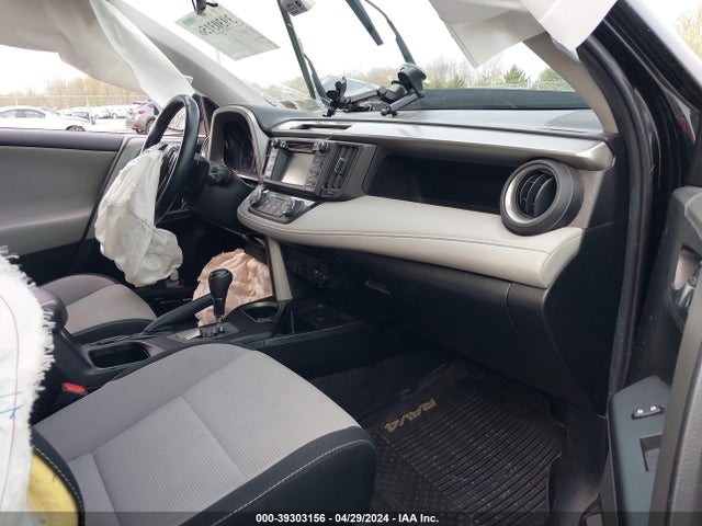 Toyota Rav4 Xle 2018 2T3RFREV7JW781921 Image 5