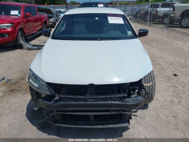 3VWD17AJ0FM338242 Volkswagen Jetta 1.8t Sport