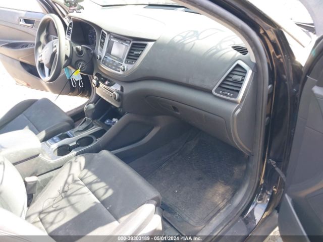 KM8J3CA45GU141224 Hyundai TUCSON SE