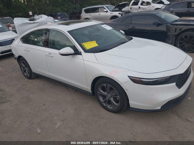 2023 1HGCY1F30PA021272 главное изображение
