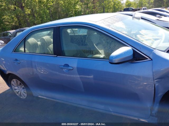 4T4BF1FK9ER345051 Toyota CAMRY LE