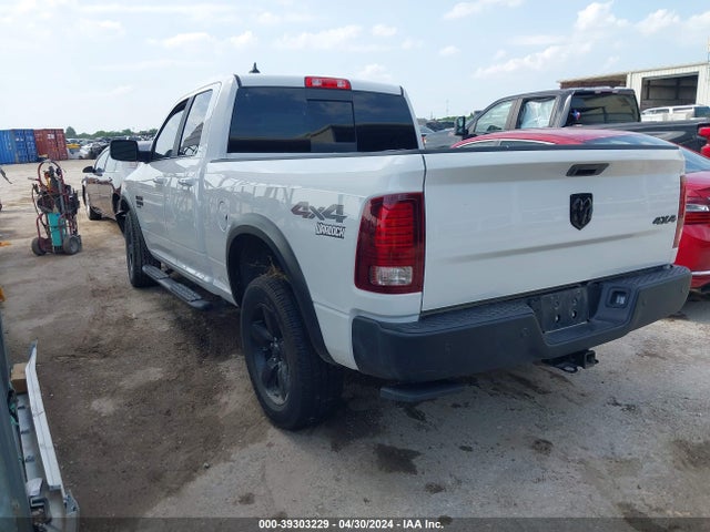 1C6RR7GG5KS616980 RAM 1500 Classic Warlock Quad Cab 4x4 6'4 Box