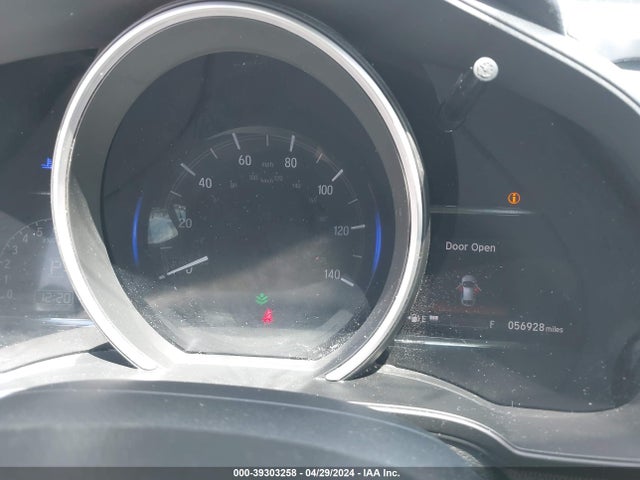 Honda FIT EX 2018 3HGGK5H85JM714951 Image 7