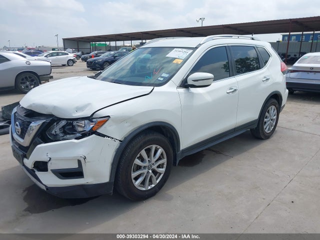 Nissan ROGUE SV 2017 JN8AT2MT4HW144093 Image 2
