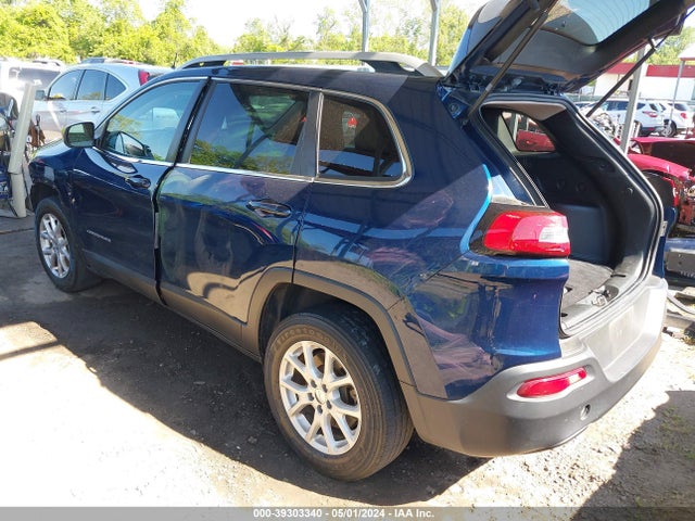 1C4PJMCBXJD570288 Jeep Cherokee Latitude 4x4