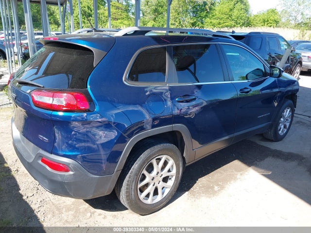 1C4PJMCBXJD570288 Jeep Cherokee Latitude 4x4