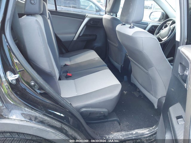 Toyota RAV4 LE 2014 2T3BFREV5EW156070 Image 8