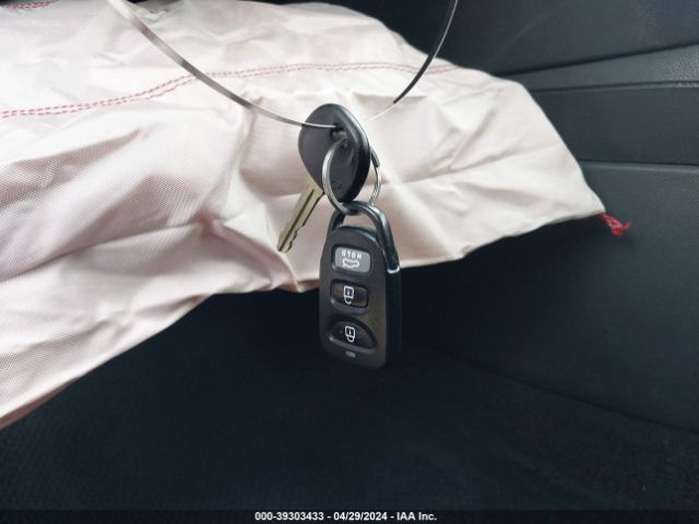 5NPD74LF2KH440795 Hyundai ELANTRA SE