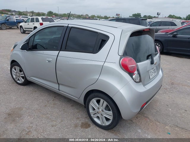 Chevrolet Spark 1lt Cvt 2015 KL8CD6S99FC741649 Image 3