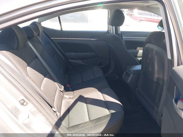 Hyundai Elantra Value Edition 2017 KMHD84LF5HU358809 Image 8