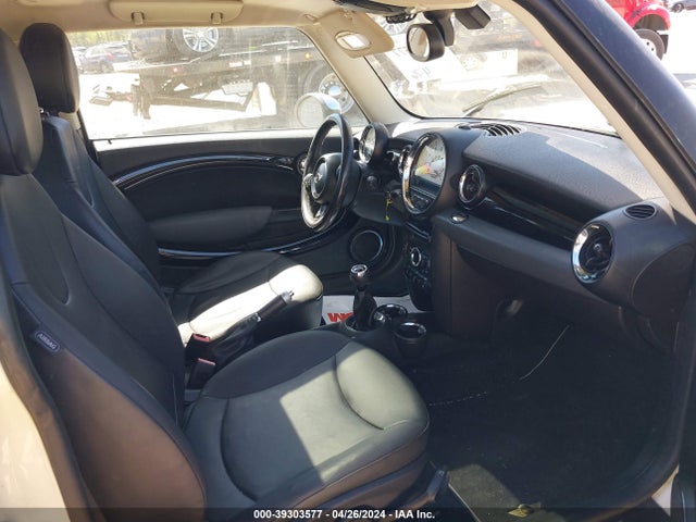 2012 MINI COOPER WMWSU3C51CT185343 Photo 4