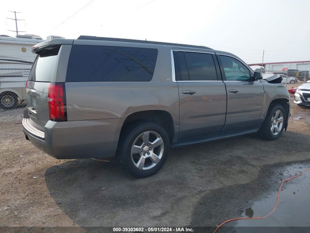 Chevrolet Suburban Lt 2017 1GNSKHKC2HR335574 Image 4