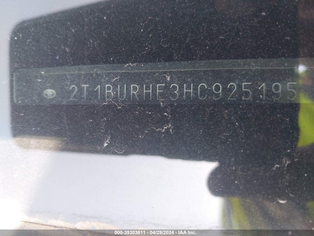 Toyota COROLLA LE 2017 2T1BURHE3HC925195 Image 9
