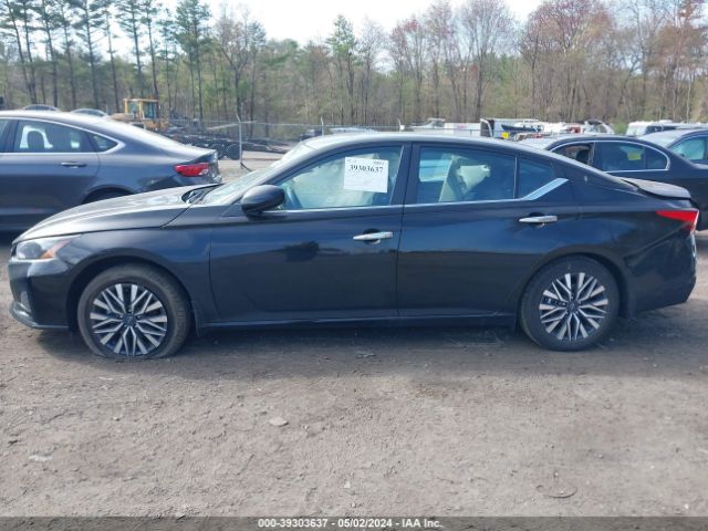 1N4BL4DW0PN413822 Nissan Altima Sv Intelligent Awd