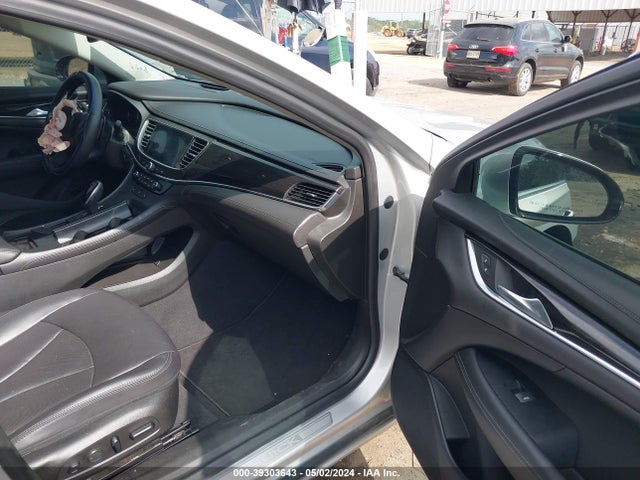 1G4ZR5SSXJU136277 Buick Lacrosse Premium