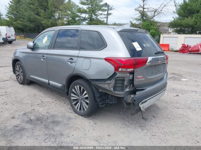 2020 MITSUBISHI OUTLANDER JA4AD3A37LZ044719 Photo 2