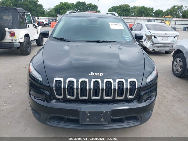 1C4PJLLB4JD621794 Jeep Cherokee Latitude Plus Fwd