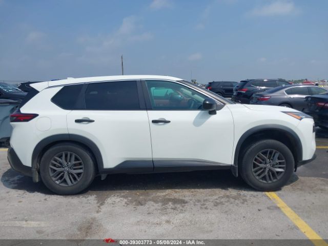 5N1AT3AA6MC839767 Nissan Rogue S Fwd