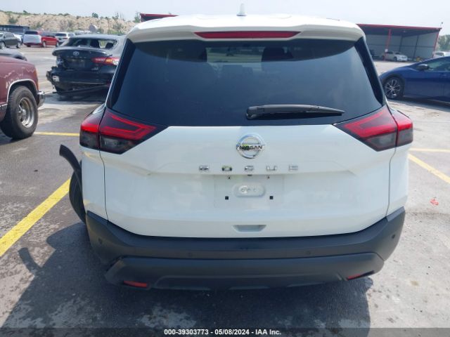 5N1AT3AA6MC839767 Nissan Rogue S Fwd