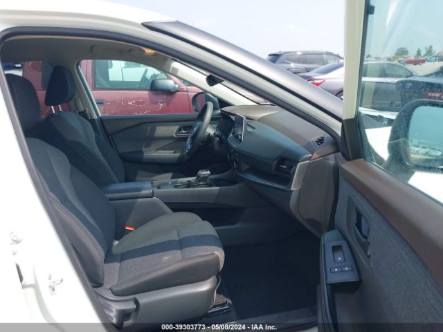 5N1AT3AA6MC839767 Nissan Rogue S Fwd