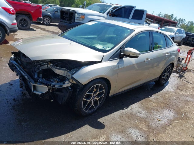 Ford FOCUS SEL 2017 1FADP3H20HL312811 Image 2