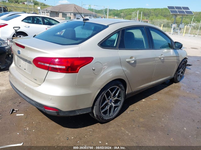 Ford FOCUS SEL 2017 1FADP3H20HL312811 Image 4