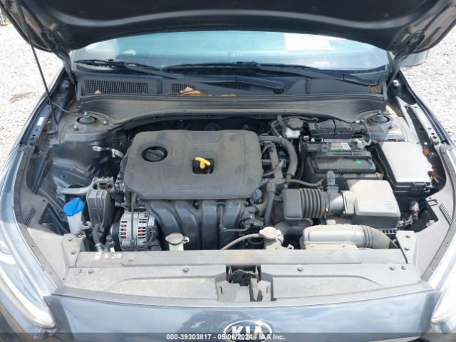 3KPF24AD5ME303429 KIA FORTE FE