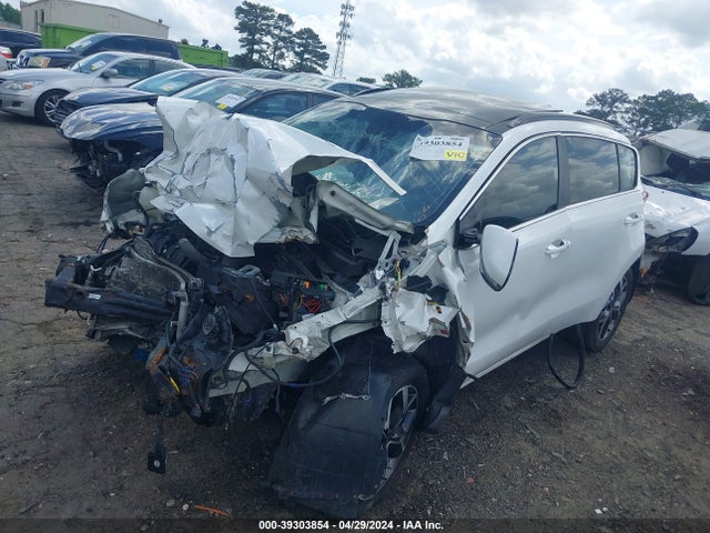 KIA Sportage Ex 2020 KNDPN3AC1L7632379 Image 2