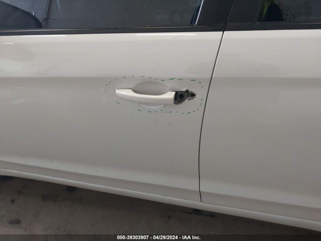 Hyundai ELANTRA SEL 2019 5NPD84LF2KH427462 Image 6