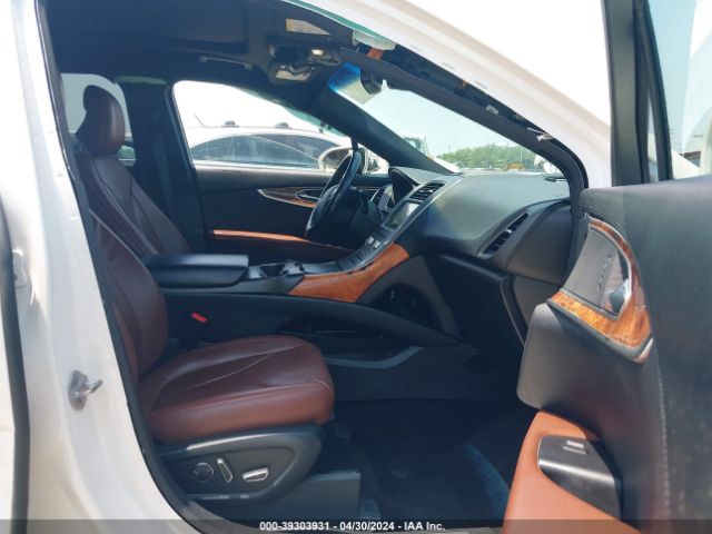 2LMPJ6LR8JBL14374 Lincoln Mkx Reserve