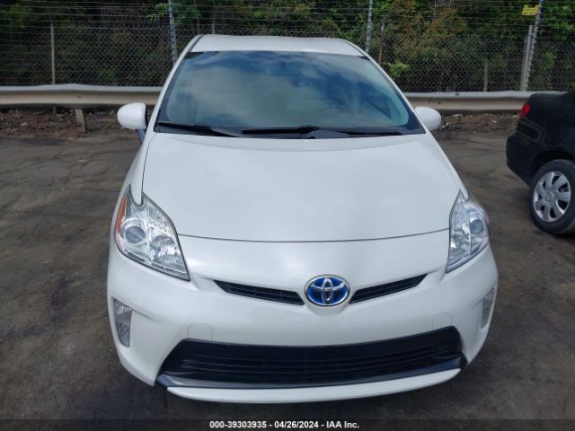 JTDKN3DU0F0416910 Toyota Prius Two