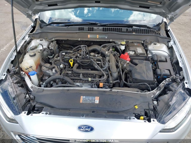 Ford FUSION SE 2019 3FA6P0HD2KR135812 Image 10