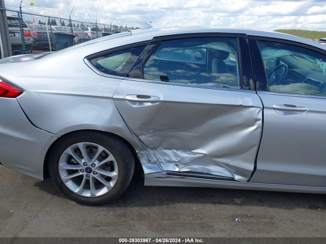 Ford FUSION SE 2019 3FA6P0HD2KR135812 Image 6