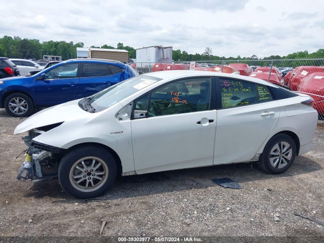 Toyota Prius Three 2017 JTDKARFU1H3053255 Image 15
