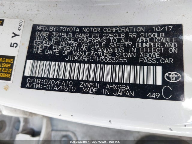 Toyota Prius Three 2017 JTDKARFU1H3053255 Image 9