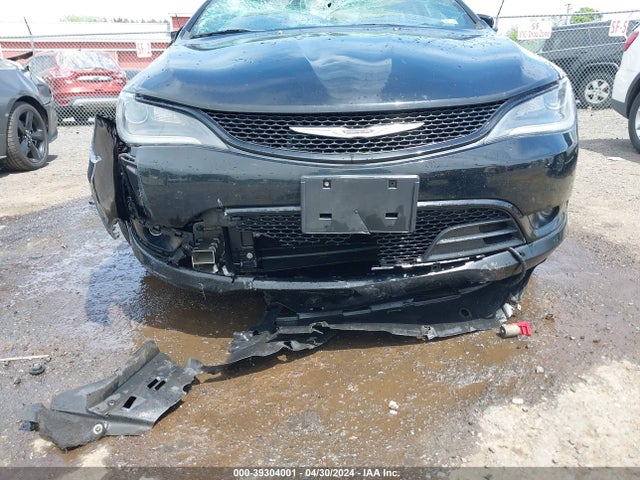 Chrysler 200 S 2015 1C3CCCDG0FN690796 Image 18