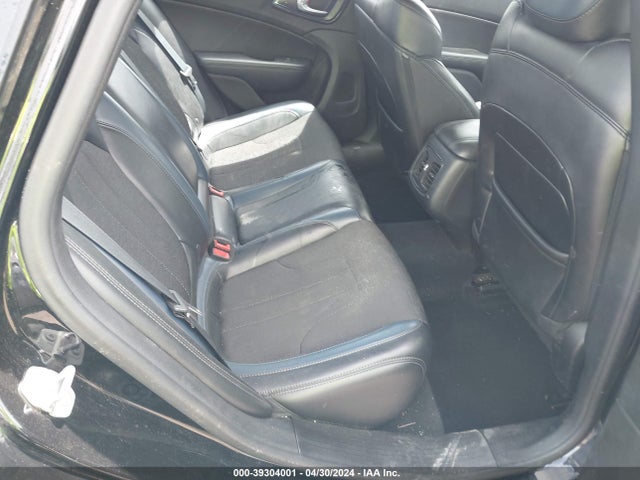 Chrysler 200 S 2015 1C3CCCDG0FN690796 Image 8