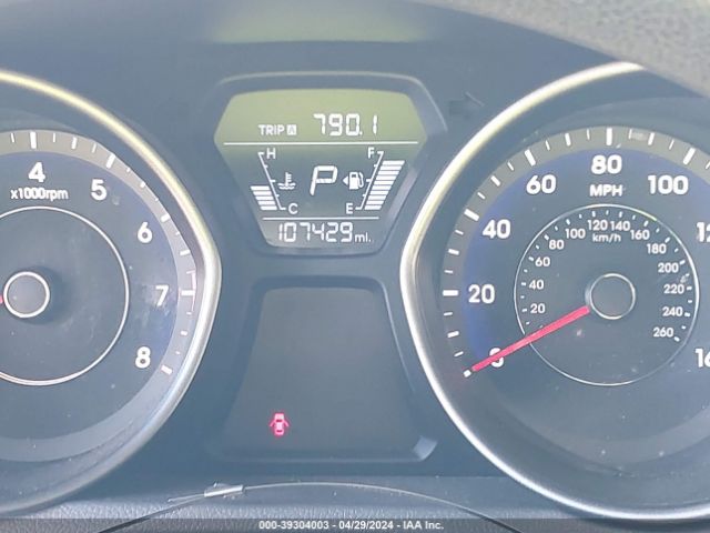 5NPDH4AE7FH599891 Hyundai ELANTRA SE