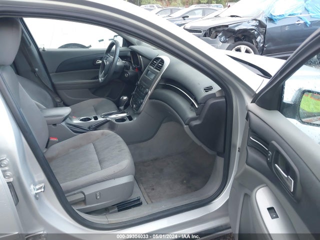 Chevrolet MALIBU LS 2015 1G11B5SL9FF234946 Image 5