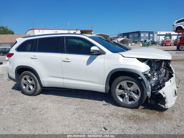 Toyota Highlander Limited 2019 5TDYZRFH1KS315321 Image 13