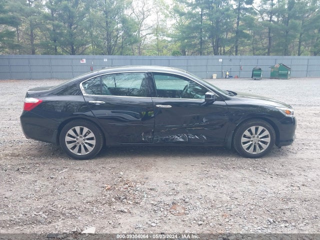 Honda Accord Touring 2015 1HGCR3F97FA008966 Image 13