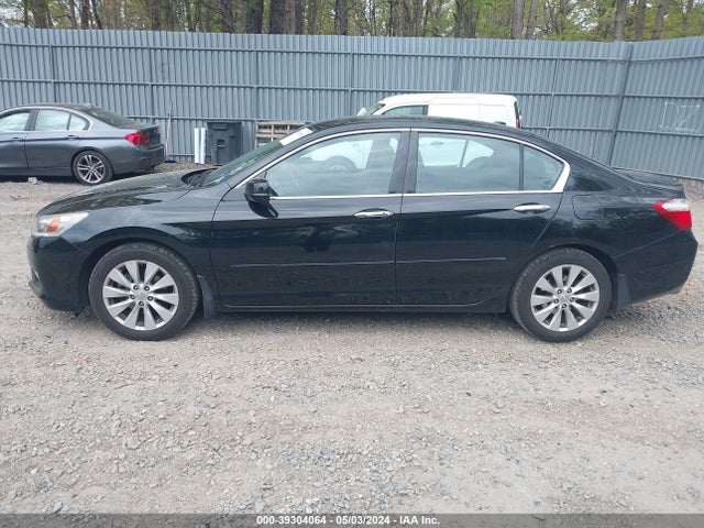 Honda Accord Touring 2015 1HGCR3F97FA008966 Image 14