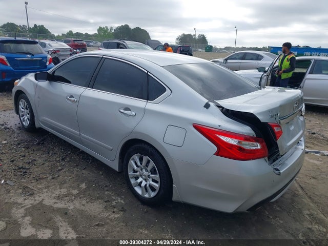 Nissan Altima 2.5 S 2016 1N4AL3AP0GC235831 Image 3