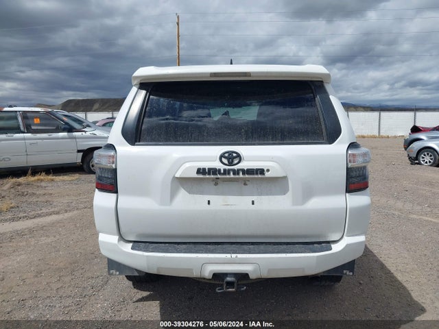 Toyota 4RUNNER SR5 2016 JTEBU5JR4G5398006 Image 16